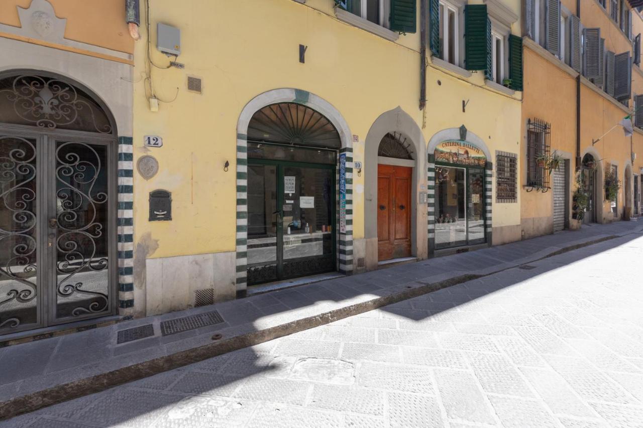 Pinocchio' S House In The Center Of Firenze Kültér fotó